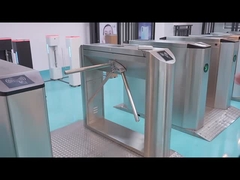 ประตูหมุนแบบสวิงสำหรับ HCW